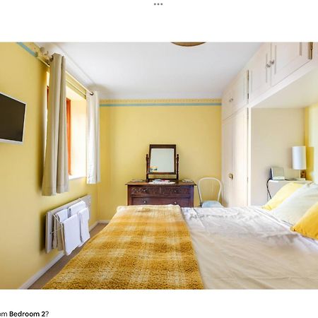 לנסינג 2 Bedrooms Apartment With Free Parking מראה חיצוני תמונה